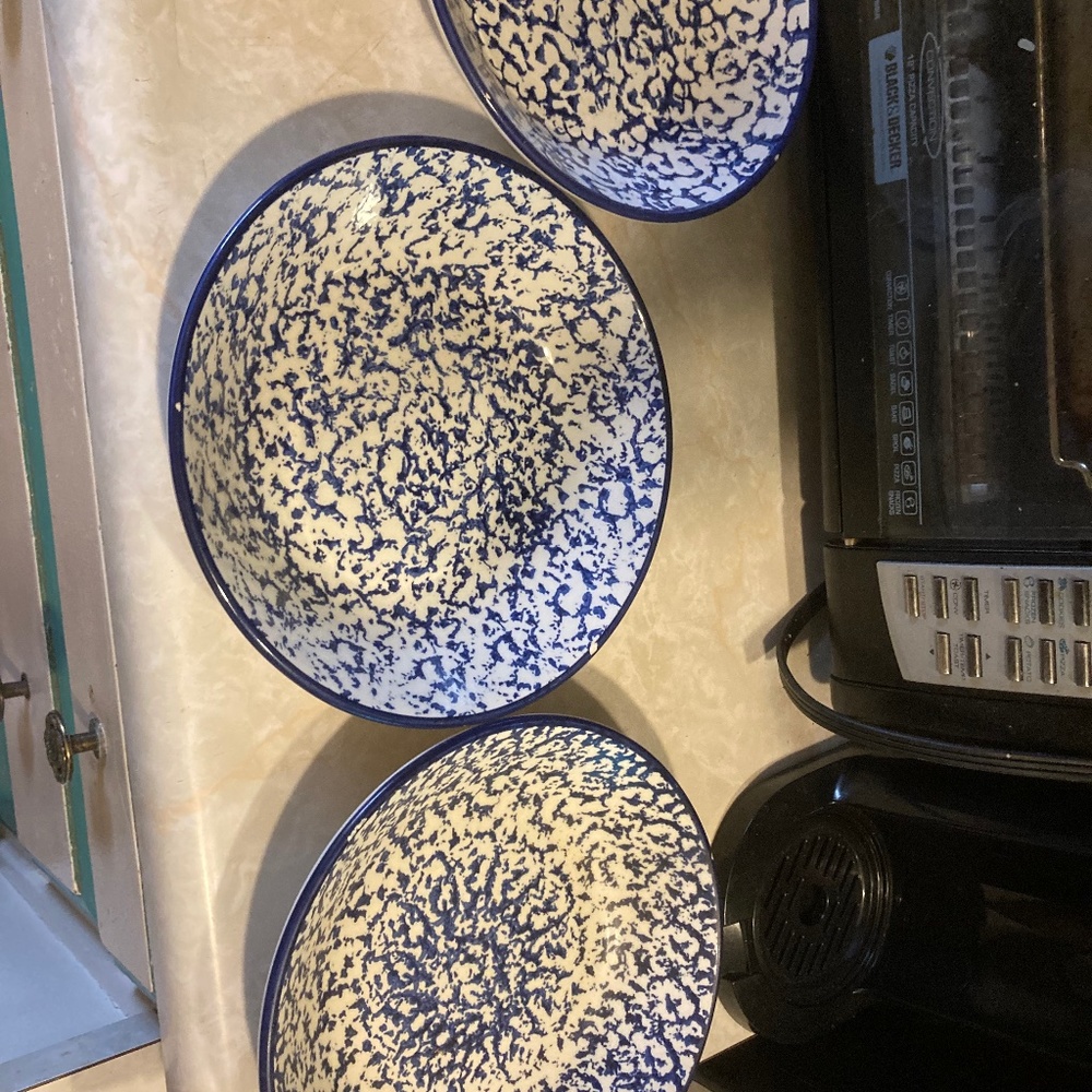 3 bowls